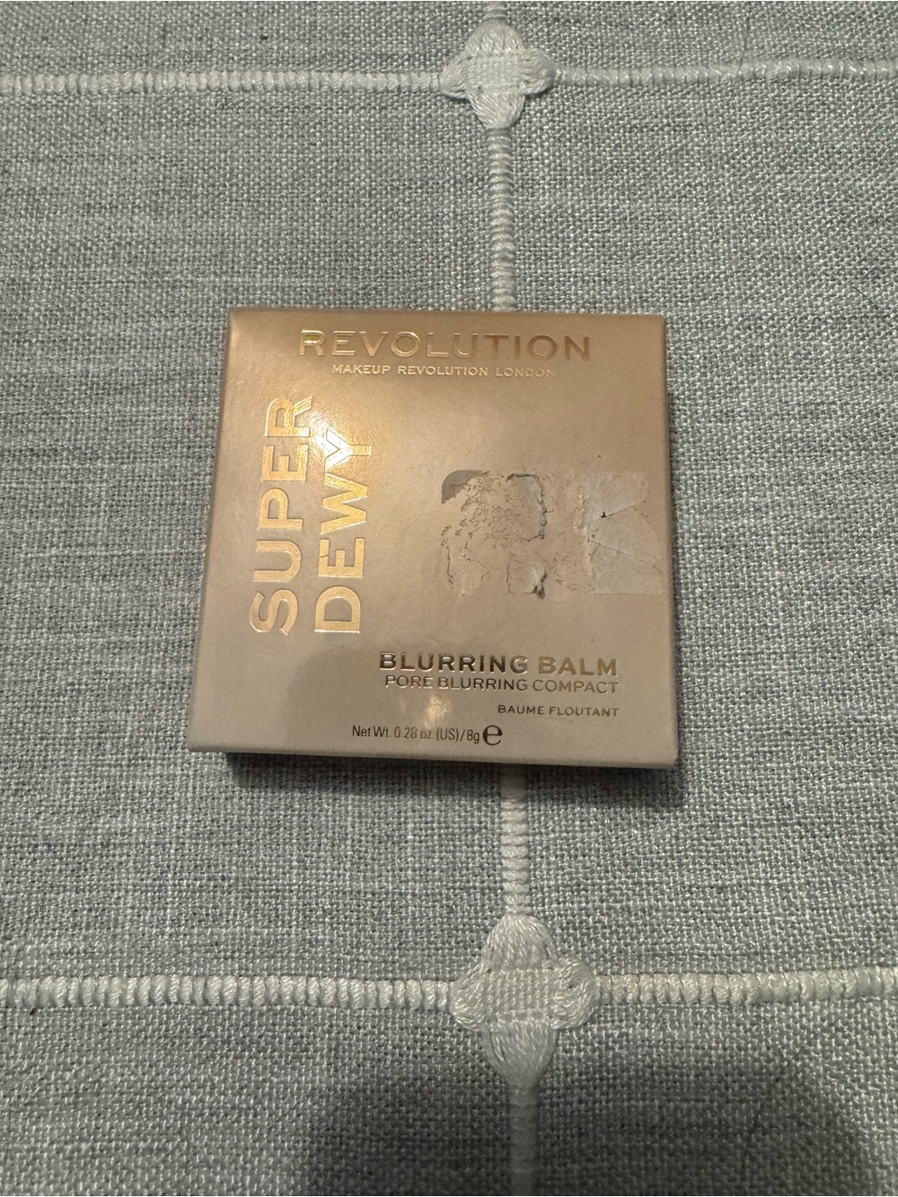 Revolution Super Dewy Blurring Balm Compact - Champagne Beige